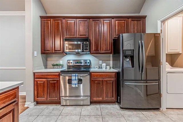 $2,000 | 3290 Munstead Trail, Frisco, TX 75033