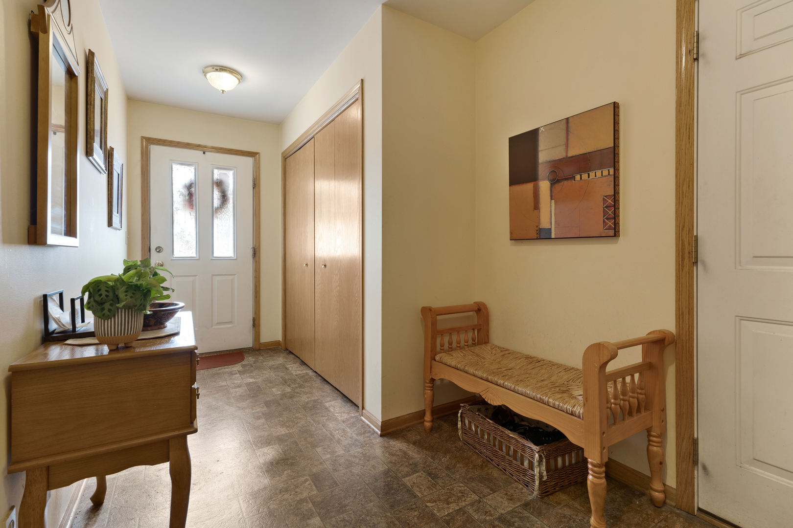 504 South Peace Road Sycamore, IL 60178 - Photo 3 of 20 a living room with furniture and wooden floor