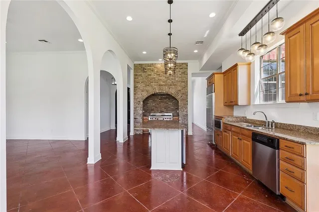 $829,000 | 155 Sauve Road, River Ridge, LA 70123