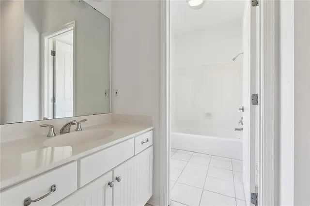 $829,000 | 155 Sauve Road, River Ridge, LA 70123