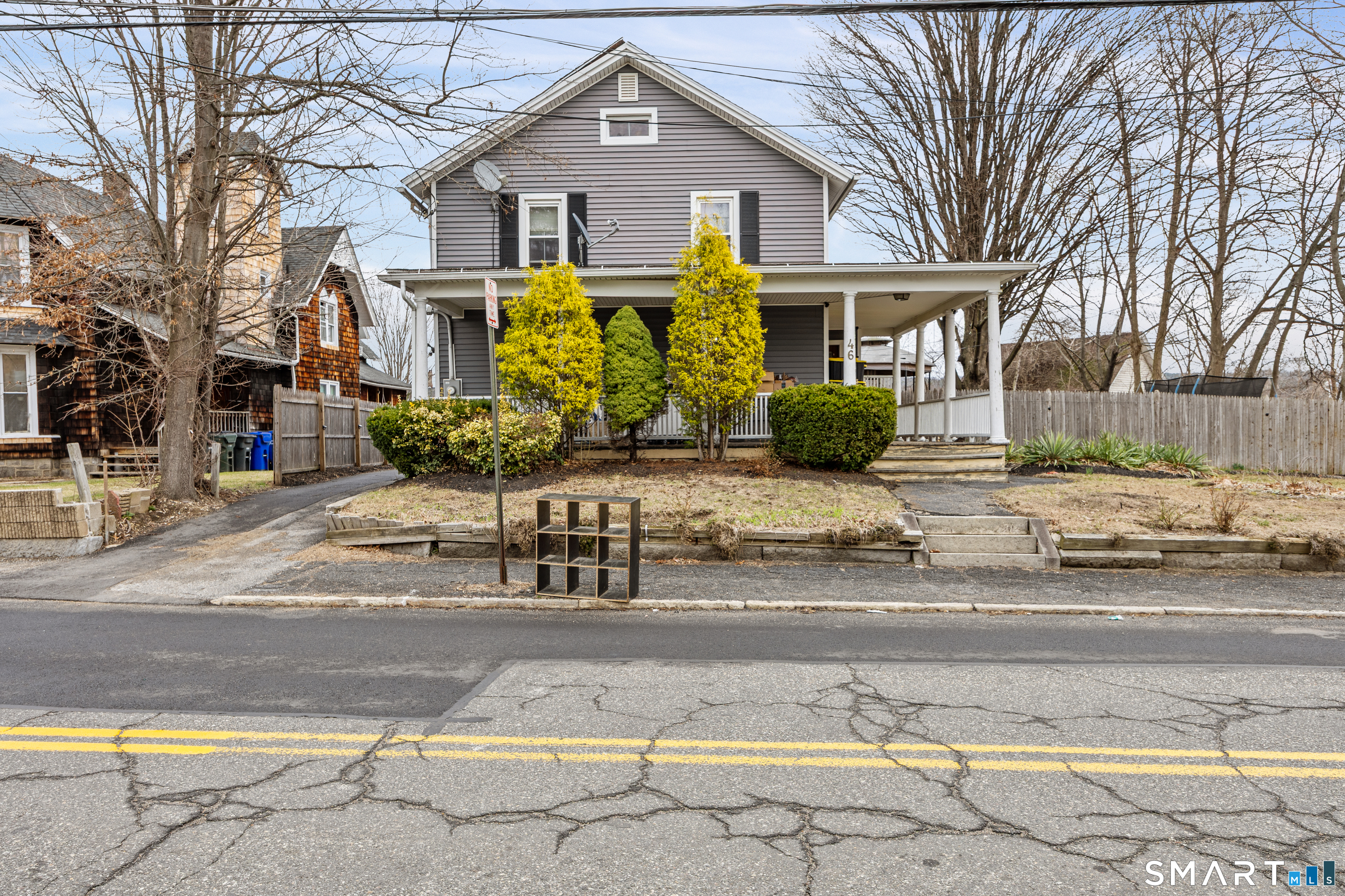 46 Prospect Street Torrington, CT 06790 - Photo 2 of 23