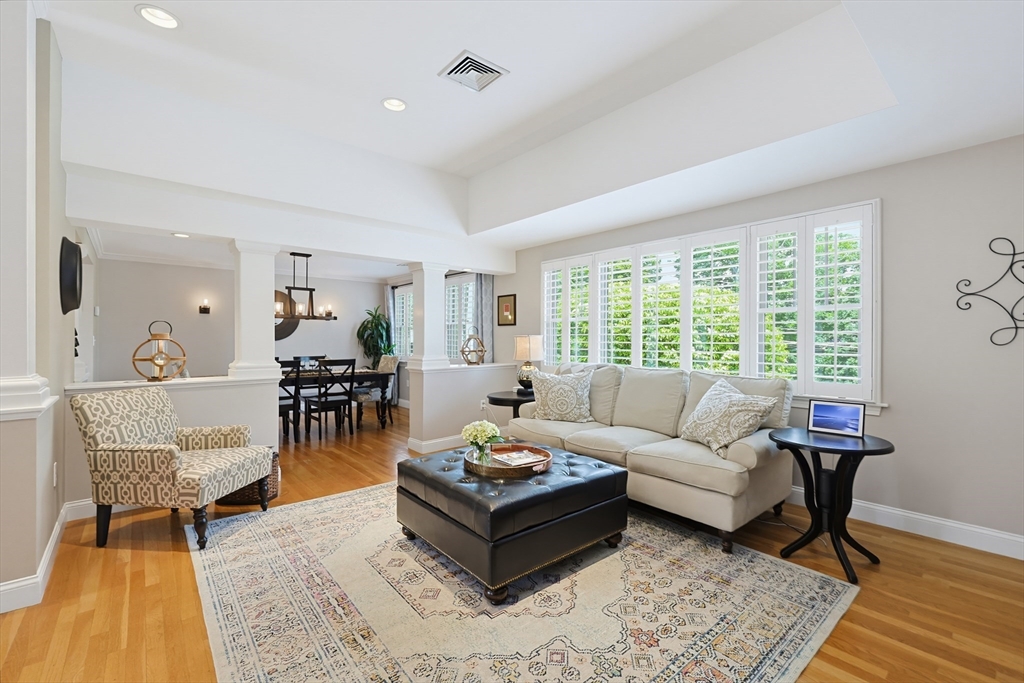 16 Mansion Road Wakefield, MA 01880 - Photo 10 of 42
