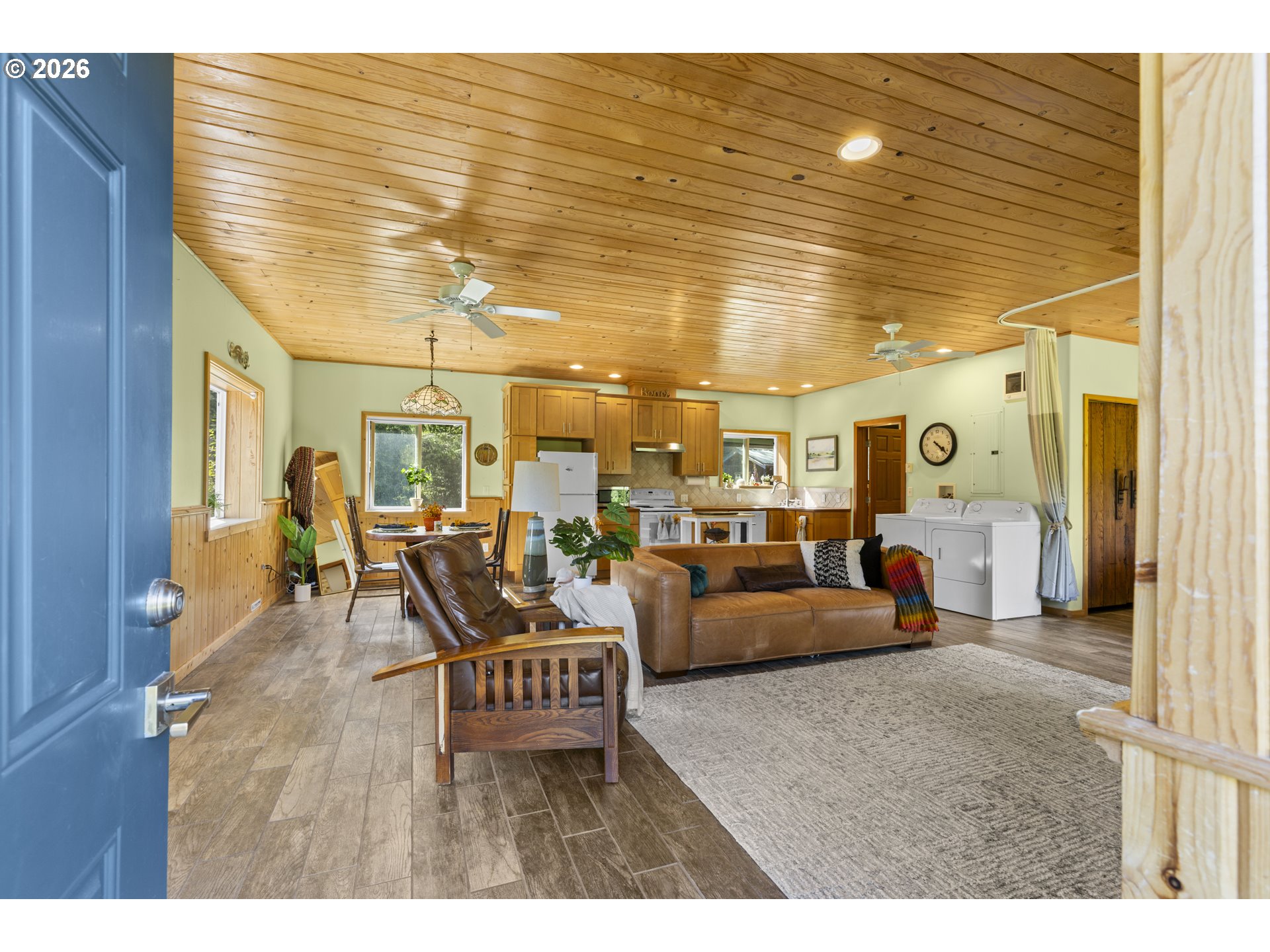 22312 Sandridge Road Ocean Park, WA 98640 - Photo 4 of 48 Entrance/Foyer