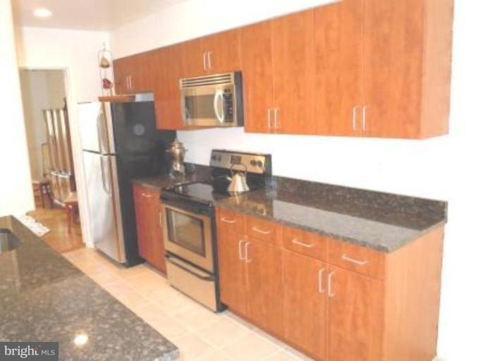 11744 Indian Ridge Road Reston, VA 20191 - Photo 3 of 14 Kitchen #2