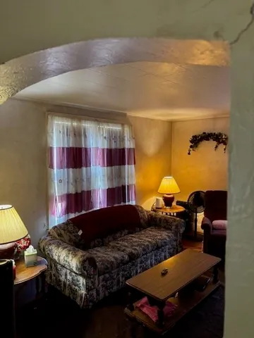 $130,000 | 308 North Brooklyn Avenue, Elroy, WI 53929