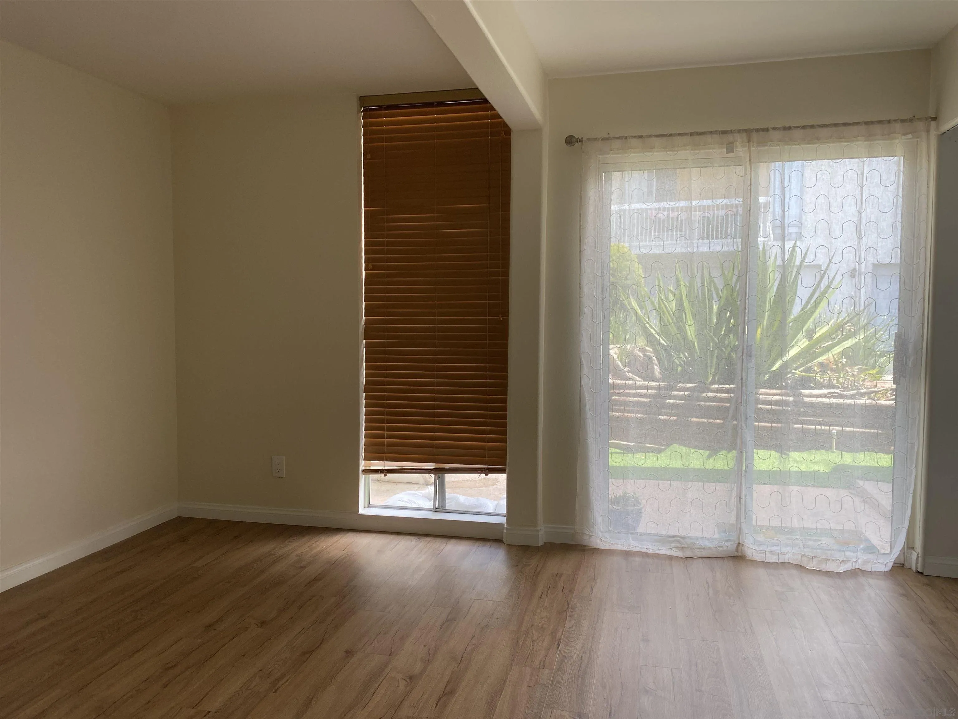 2333 Caringa Way, Unit 31 Carlsbad, CA 92009 - Photo 14 of 20