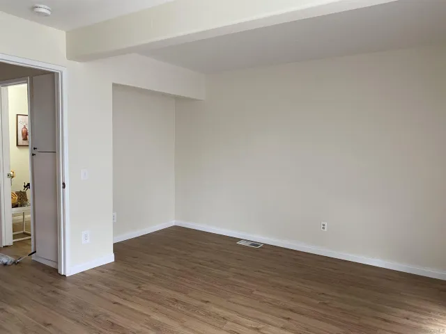 $3,695 | 2333 Caringa Way, Unit 31, Carlsbad, CA 92009