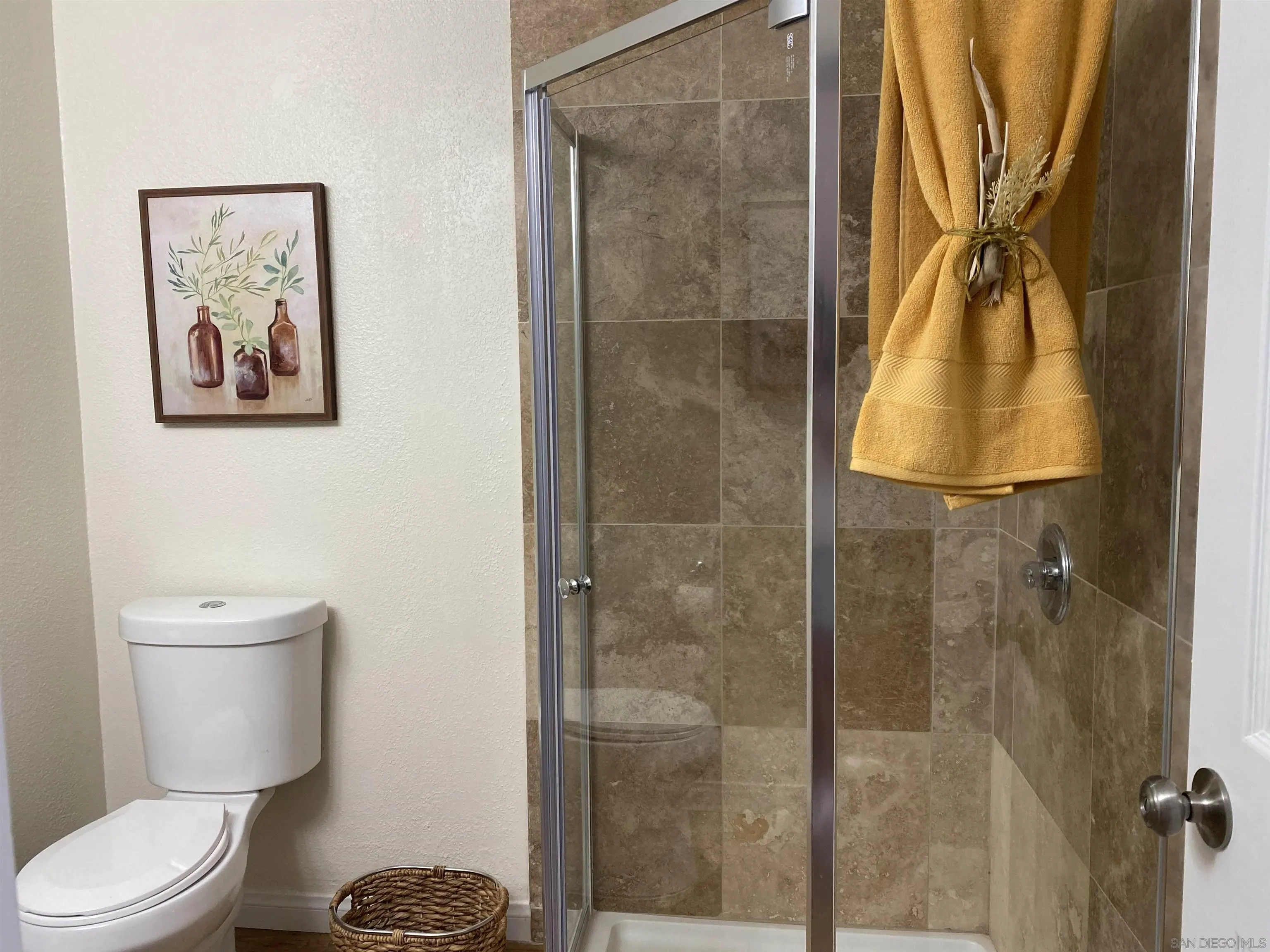 2333 Caringa Way, Unit 31 Carlsbad, CA 92009 - Photo 17 of 20