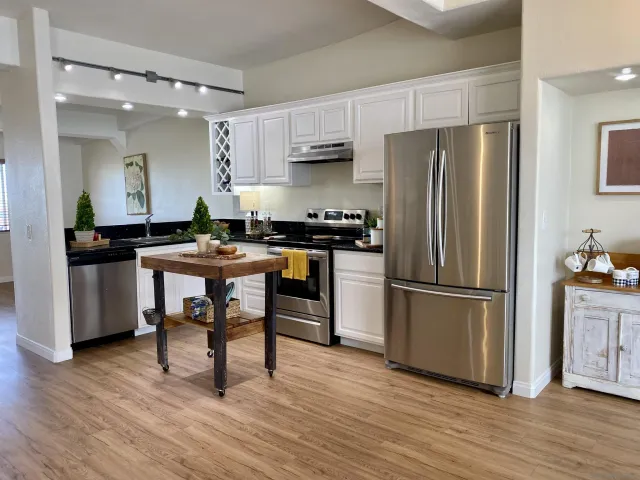 $3,695 | 2333 Caringa Way, Unit 31, Carlsbad, CA 92009