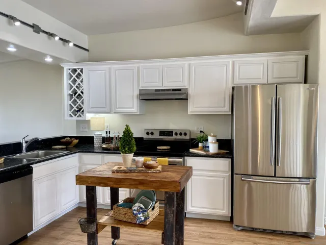 $3,695 | 2333 Caringa Way, Unit 31, Carlsbad, CA 92009