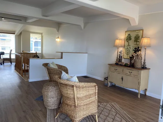 $3,695 | 2333 Caringa Way, Unit 31, Carlsbad, CA 92009