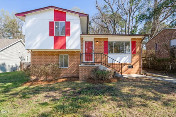 $267,500 | 825 Waring Street, Durham, NC 27704