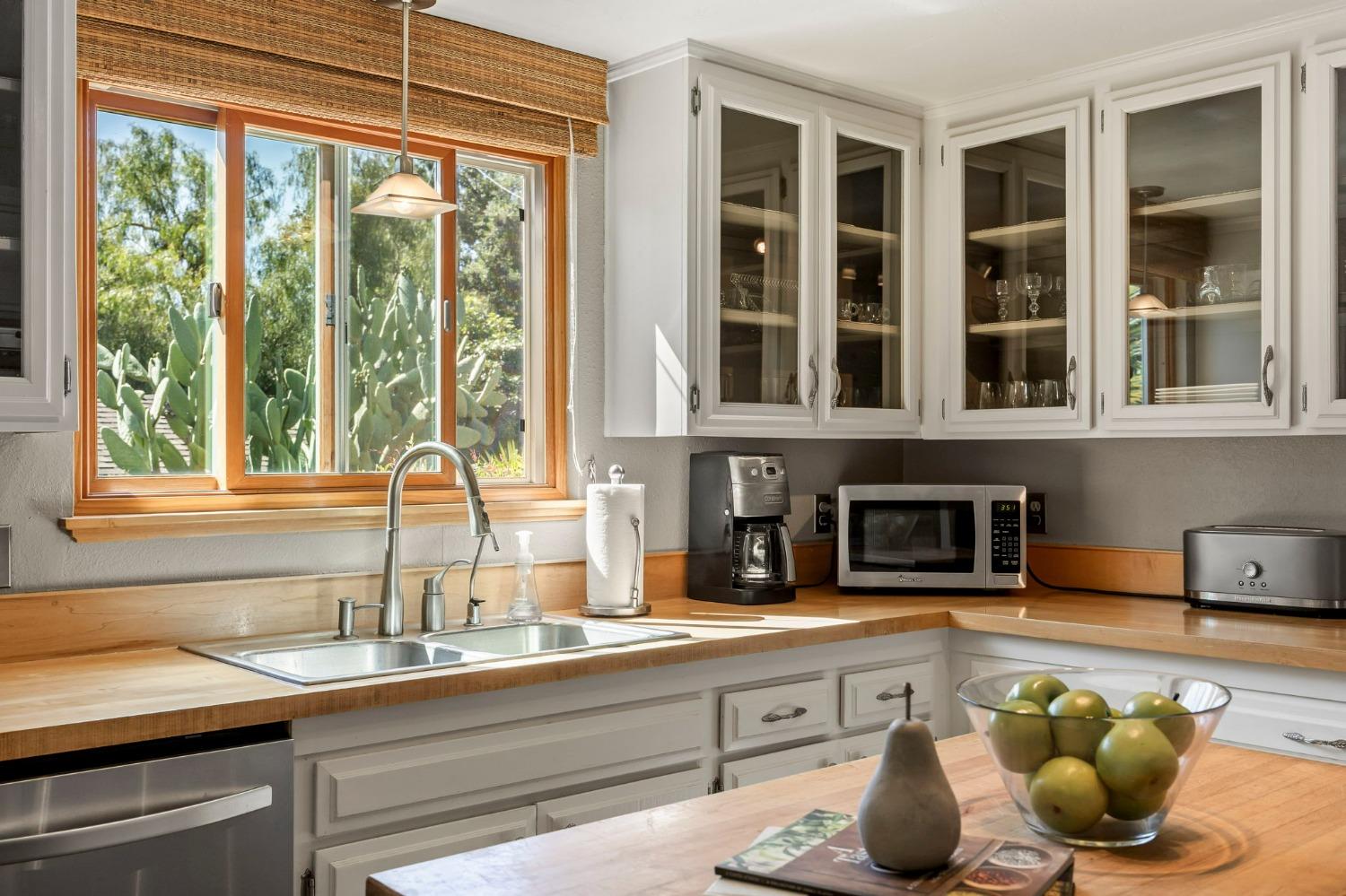 12755 Treeranch Road Ojai, CA 93023 - Photo 15 of 46 Gallery Image 15