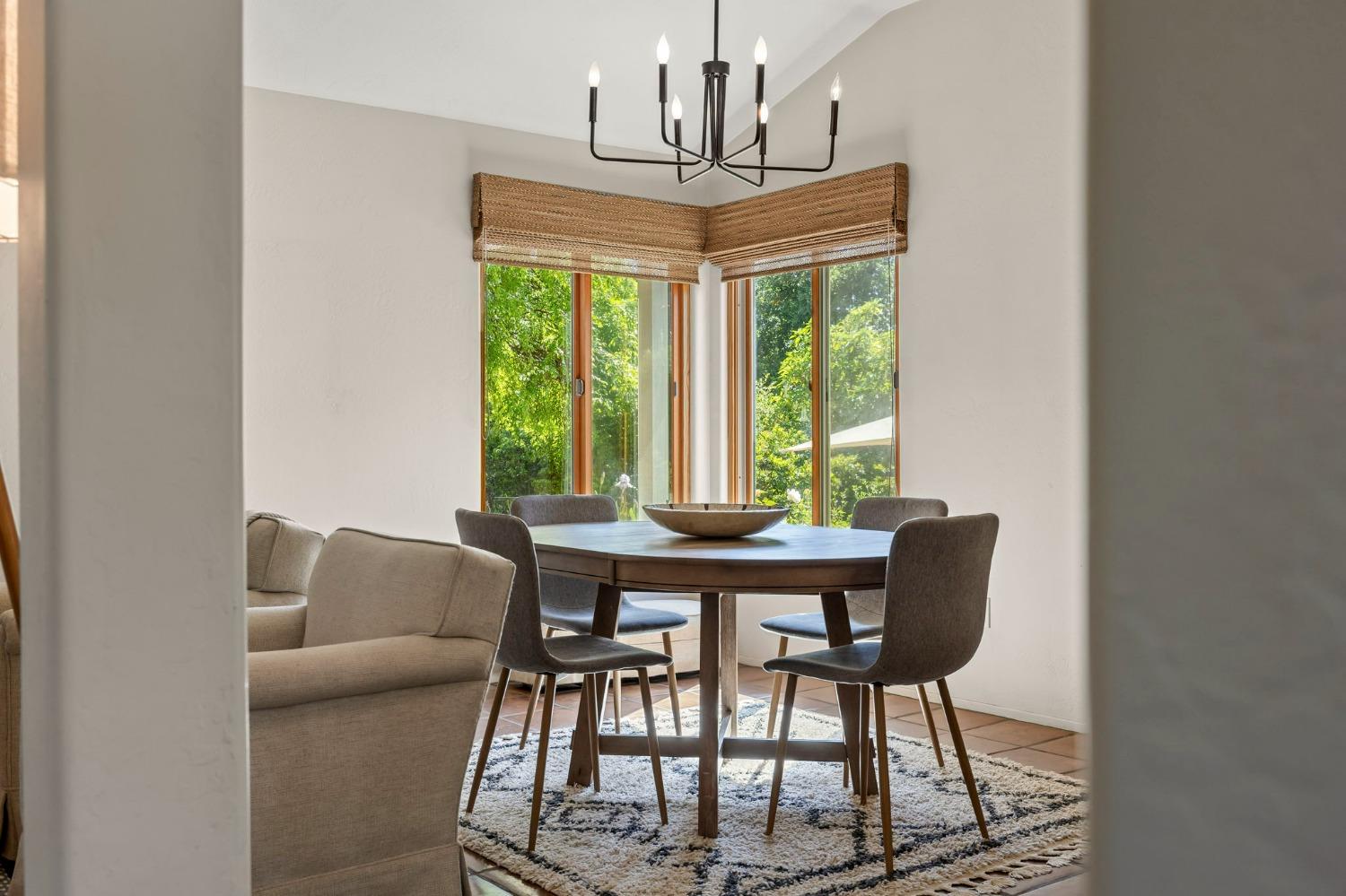 12755 Treeranch Road Ojai, CA 93023 - Photo 18 of 46 Gallery Image 18