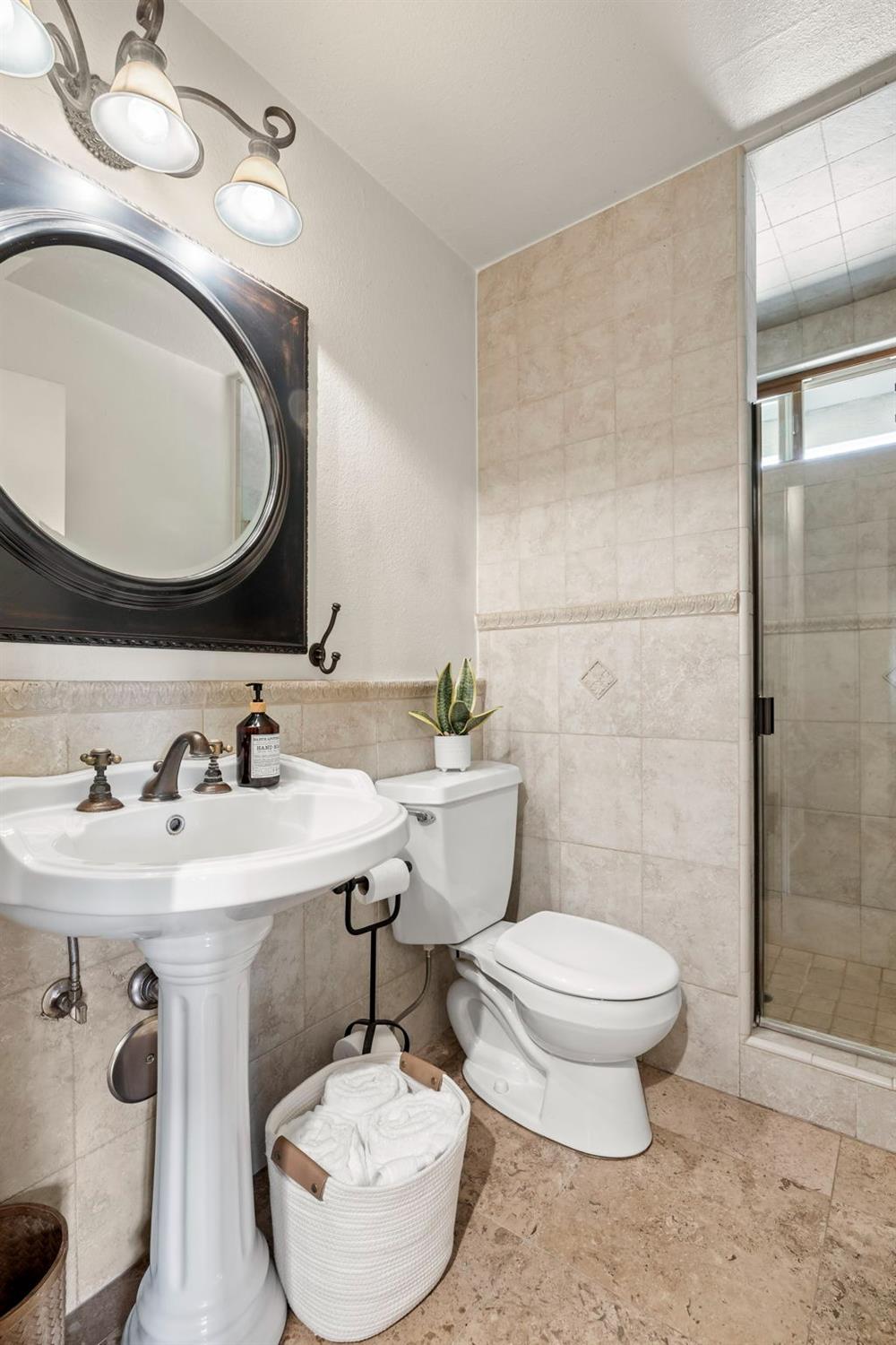 12755 Treeranch Road Ojai, CA 93023 - Photo 31 of 46 Gallery Image 31