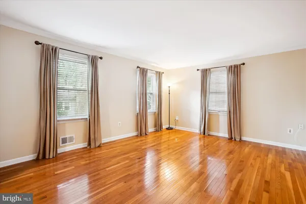 $825,000 | 6808 Stoneybrooke Lane, Alexandria, VA 22306