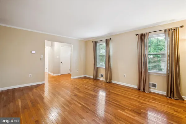 $825,000 | 6808 Stoneybrooke Lane, Alexandria, VA 22306
