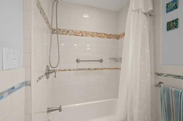 $810,000 | 14 Federal Street, Reading, MA 01867