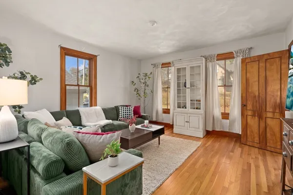 $810,000 | 14 Federal Street, Reading, MA 01867