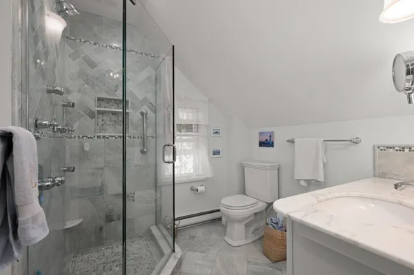 $810,000 | 14 Federal Street, Reading, MA 01867