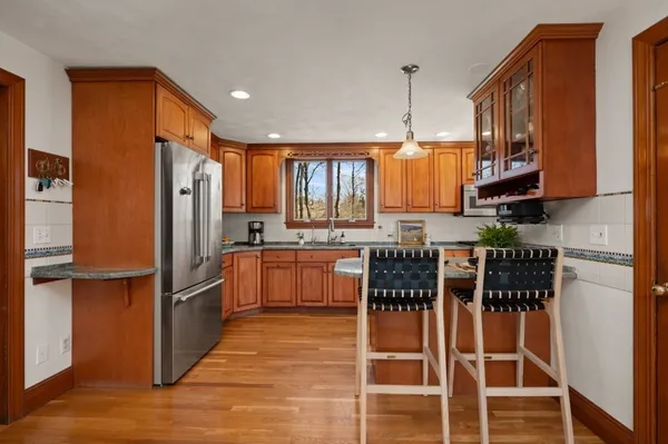 $810,000 | 14 Federal Street, Reading, MA 01867