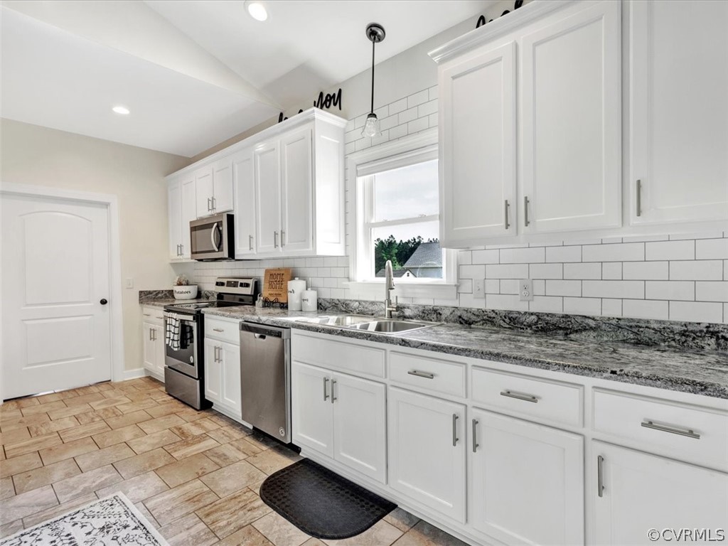 8950 Rock Cedar Road New Kent, VA 23124 - Photo 10 of 31 Gallery Image 10