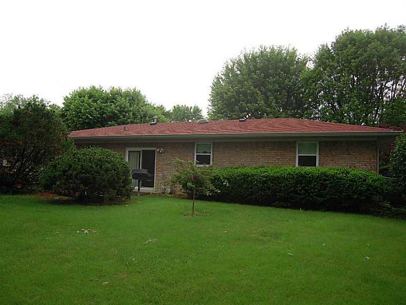 709 Hopkins Road Cumberland, IN 46229 - Photo 16 of 19