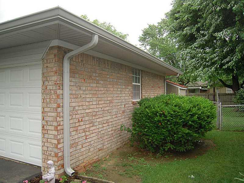 709 Hopkins Road Cumberland, IN 46229 - Photo 18 of 19