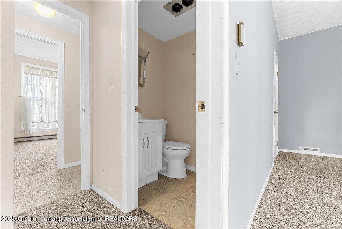 4226 West Bennington Road Owosso, MI 48867 - Photo 36 of 54 34-Media Jett - 26