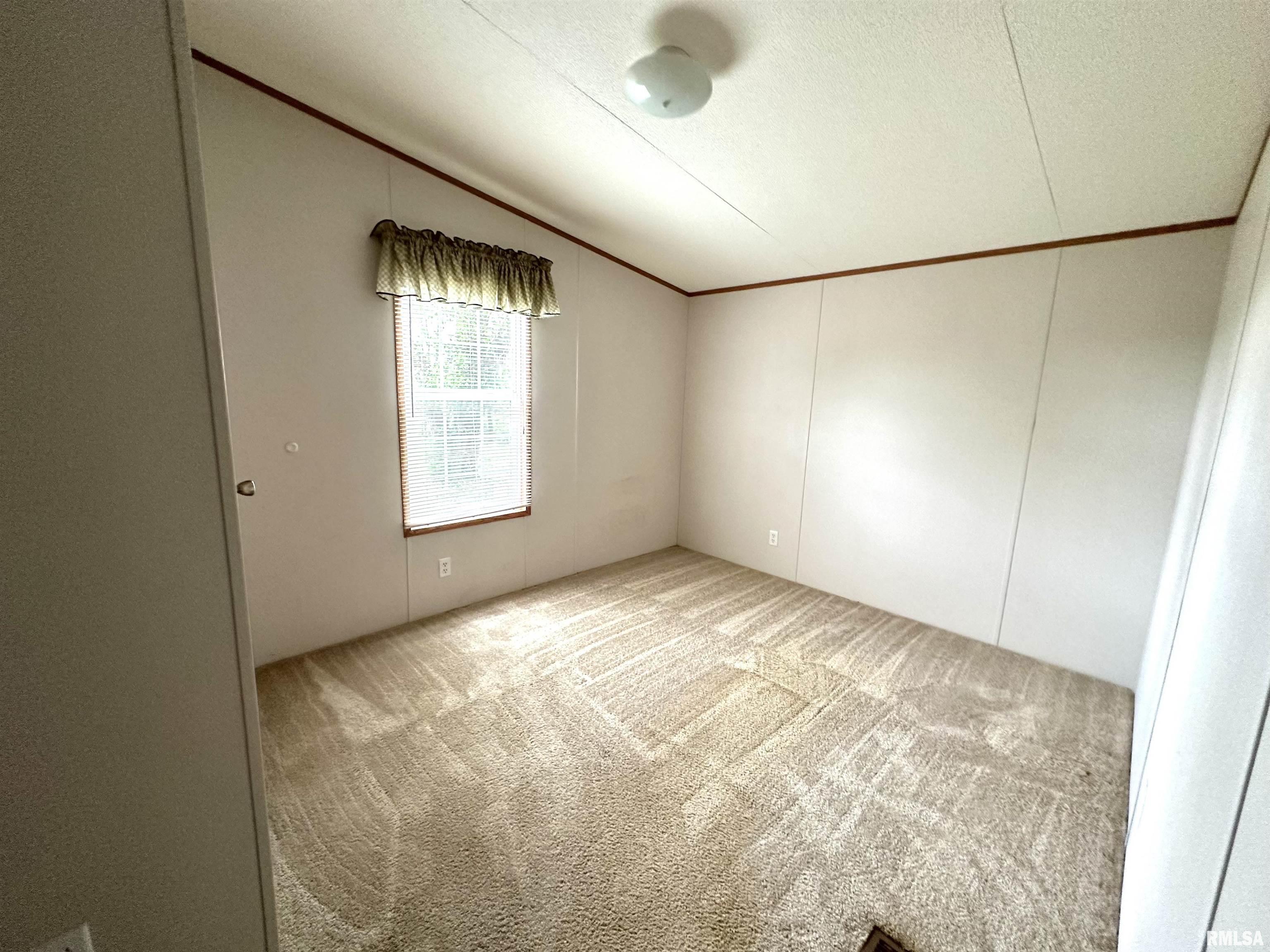29251 Sycamore Road Centralia, IL 62801 - Photo 7 of 12
