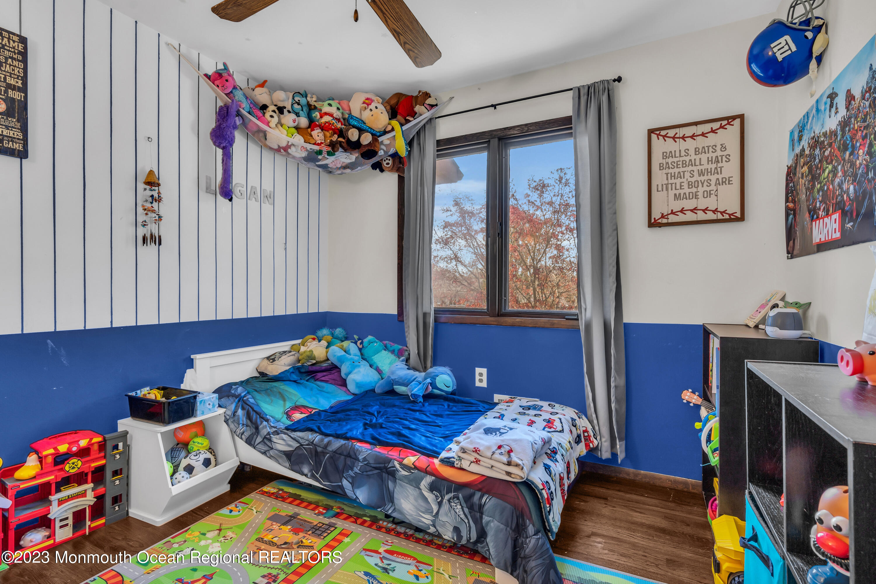 20 Woodlark Road Toms River, NJ 08755 - Photo 15 of 32 a bedroom with furniture and a bedroom