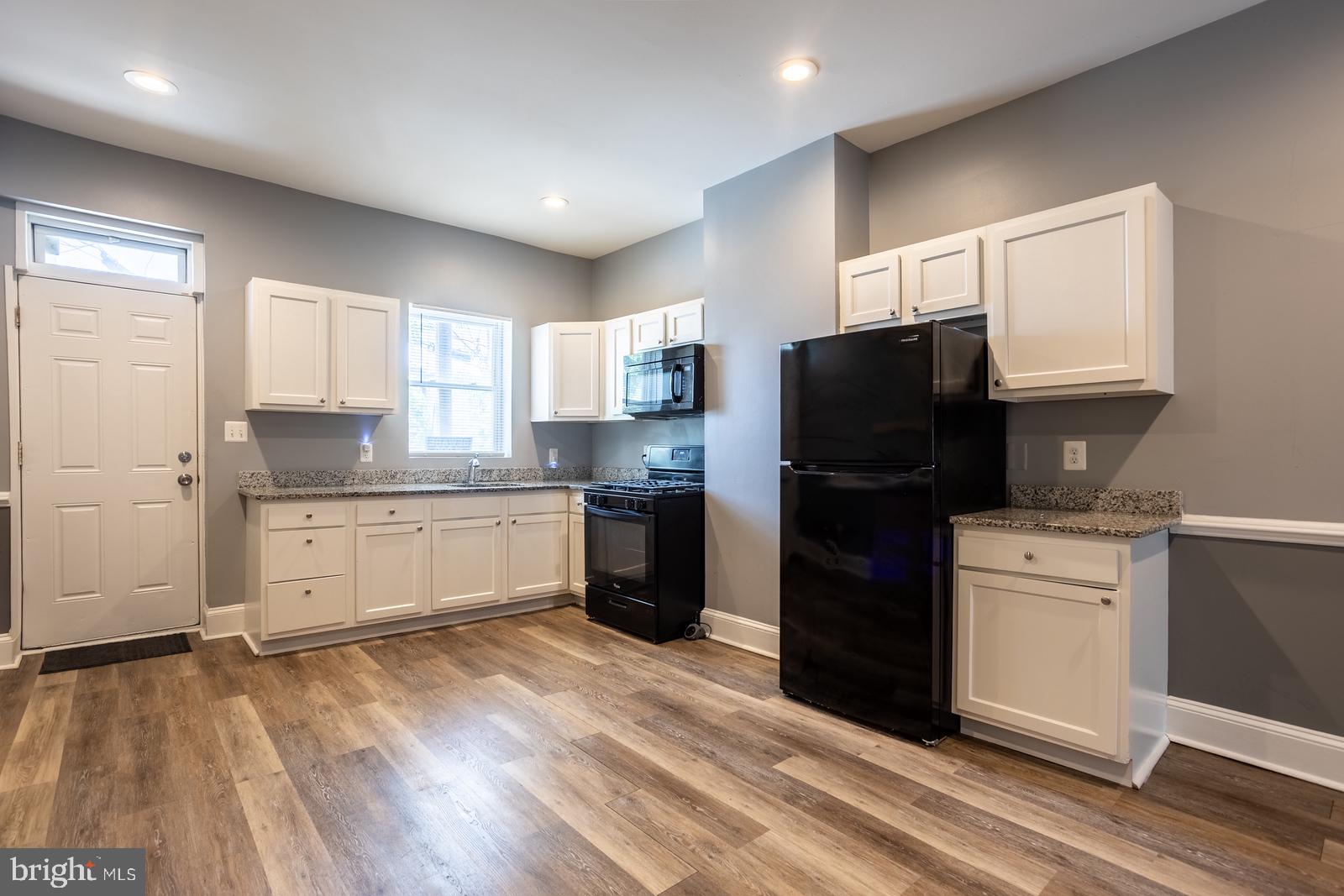 1733 Rutland Avenue Baltimore, MD 21213 - Photo 10 of 29 Kitchen