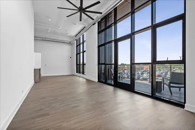 $7,000 | 728 Waukegan Road, Unit 209, Deerfield, IL 60015