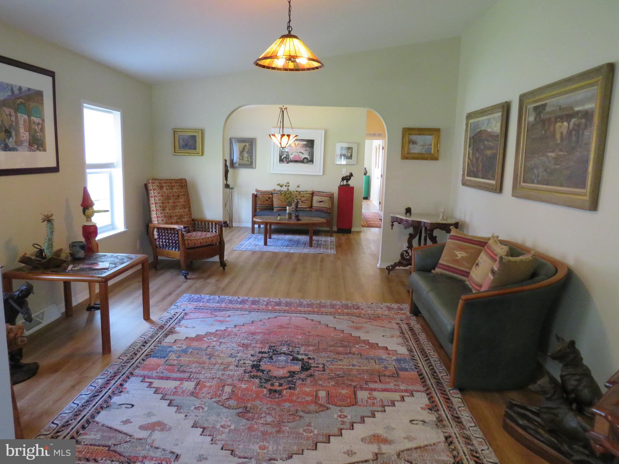 277 Countryside Circle New Hope, PA 18938 - Photo 8 of 41 Living Room