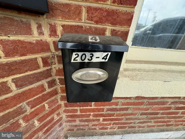 $1,300 | 203 West John Street, Unit 4, Martinsburg, WV 25401