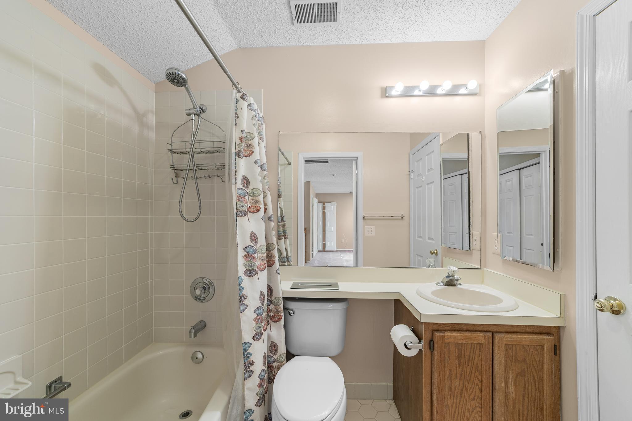 53 F Winthrop Road Monroe Township, NJ 08831 - Photo 25 of 30