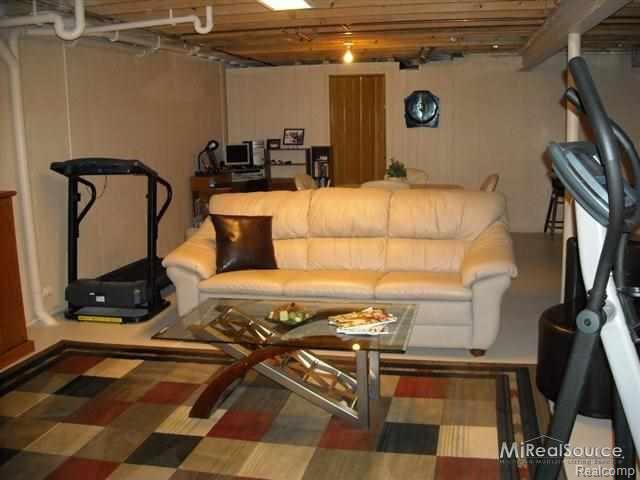 37371 Ryan Road Sterling Heights, MI 48310 - Photo 22 of 23 24.jpg
