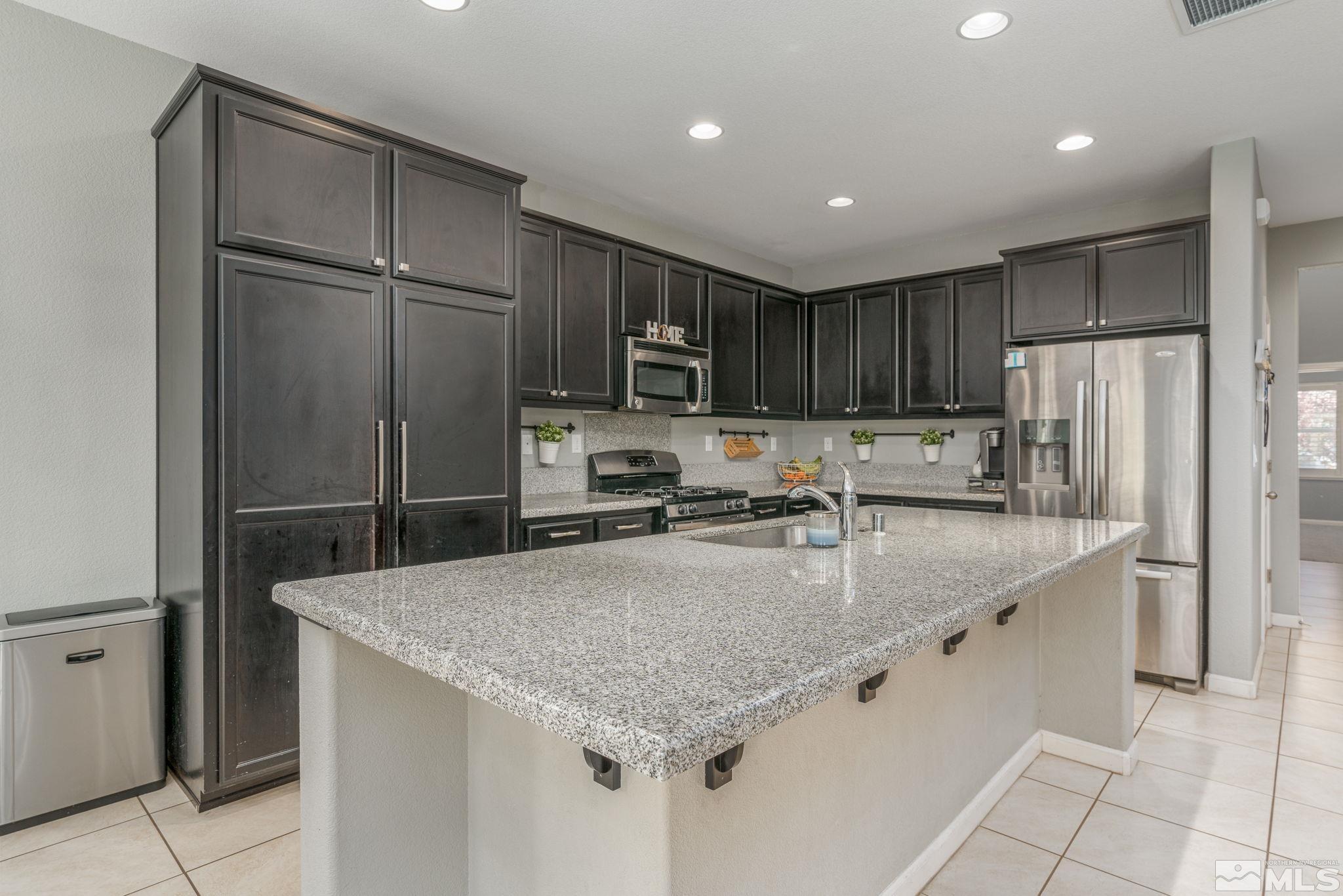 2140 Dutch Draft Drive Reno, NV 89521 - Photo 5 of 25 Photo 5