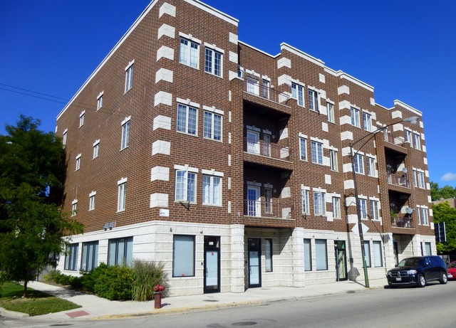 720 West 47th Street, Unit 3D Chicago, IL 60609 - Photo 1 of 1 a front view of a building