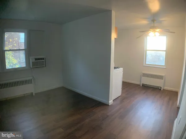 $1,500 | 927 52nd Street Northeast, Unit 4, Washington, DC 20019