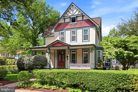 $1,249,000 | 4200 Farragut Street, Hyattsville, MD 20781