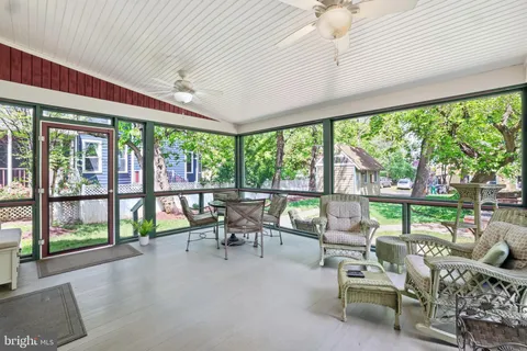 $1,249,000 | 4200 Farragut Street, Hyattsville, MD 20781
