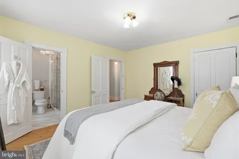 $1,249,000 | 4200 Farragut Street, Hyattsville, MD 20781