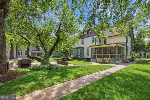 $1,249,000 | 4200 Farragut Street, Hyattsville, MD 20781