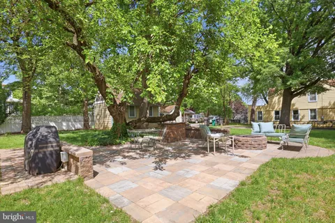 $1,249,000 | 4200 Farragut Street, Hyattsville, MD 20781