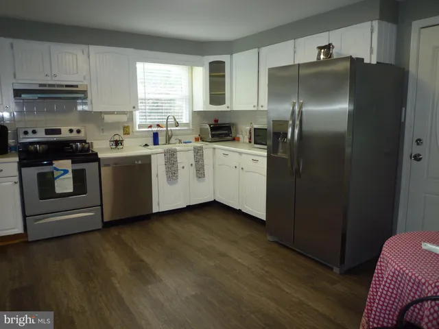 $325,000 | 15 University Avenue, Baltimore, MD 21228