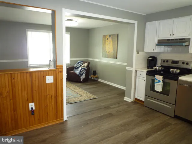 $325,000 | 15 University Avenue, Baltimore, MD 21228