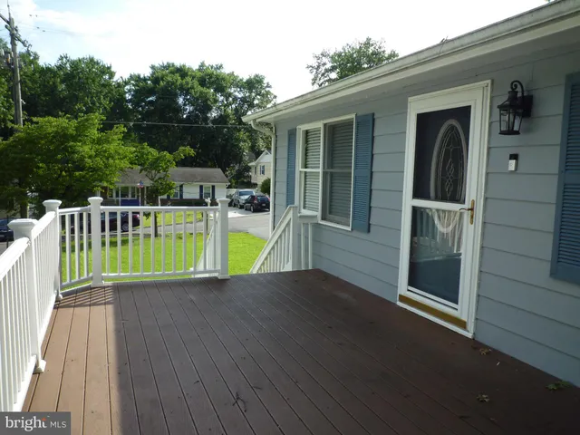 $325,000 | 15 University Avenue, Baltimore, MD 21228