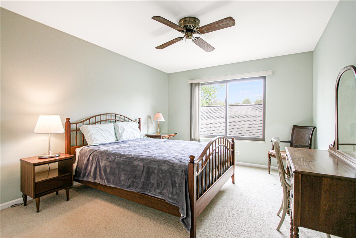 789 Oak Hill Road Lake Barrington, IL 60010 - Photo 17 of 35