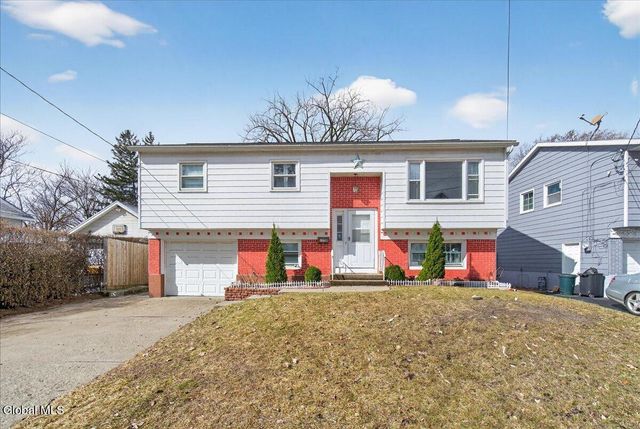 $329,000 | 1750 Hamburg Street, Schenectady, NY 12304